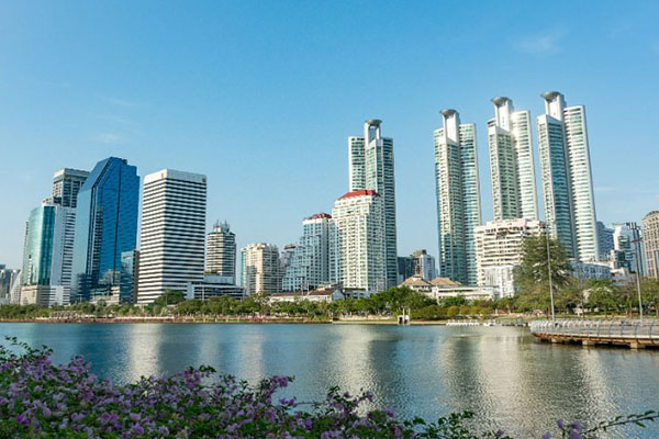 เส้นทางการเติบโตสีเขียวเพื่ออนาคตที่ยั่งยืนของประเทศไทย